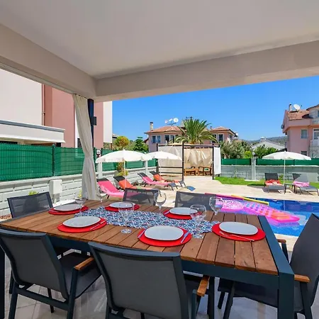 Villa Meropis Vila *