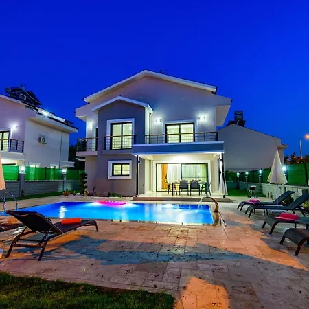 Villa Meropis Vila