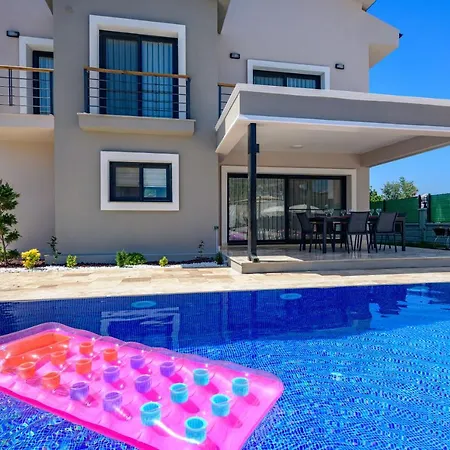 Villa Meropis Vila